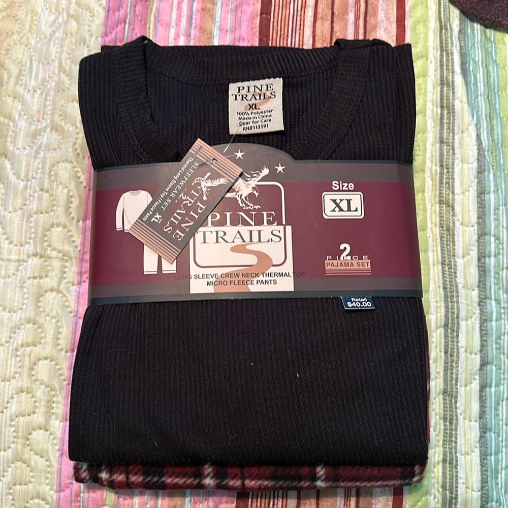 New with tags men’s pajama set